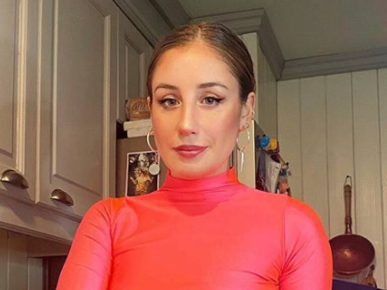 Daniela Castro le respondió a seguidor que le envió «extraño» comentario