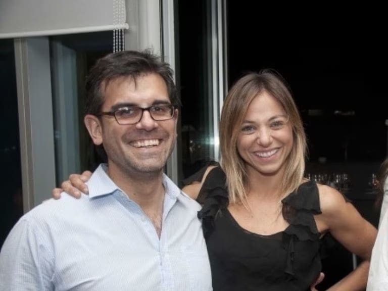 Quién es Francisco Aravena: la expareja de Mariana Derderián que intentó salvar a su hijo fallecido de un incendio en Vitacura