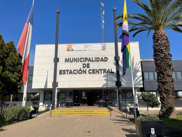 Municipalidad de Estación Central renombra calle para homenajear a destacado músico chileno