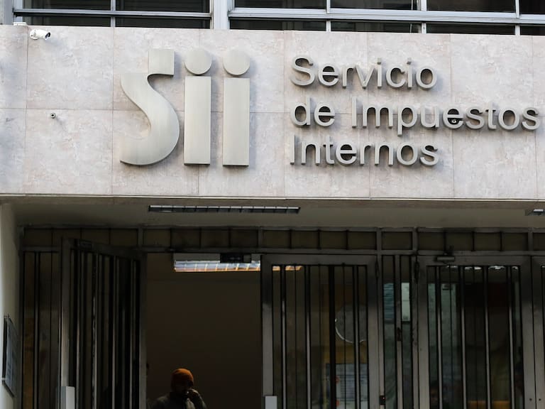 29 DE AGOSTO DE 2018/SANTIAGOTematicas del Servicio de Impuestos Internos.
El servicio se encuentra en un paro nacional de 24 horas, en rechazo a la reforma tributaria que impulsa el gobierno, la cual, segun acusan, le quitaria poder al SII.
FOTO: LEONARDO RUBILAR CHANDIA/AGENCIAUNO
