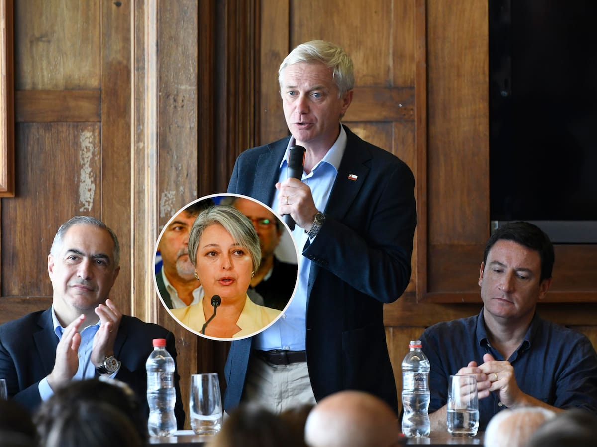 Kast reafirma ausencia en debate de Mega y responde a emplazamiento de Jara: “Que vaya y que la entrevisten, yo estoy en la calle”