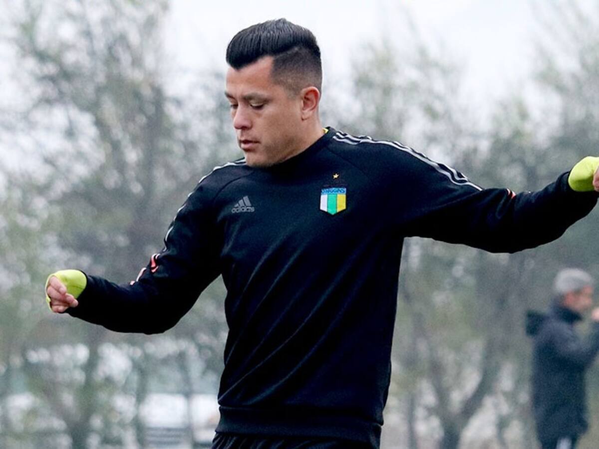 Carlos Muñoz implora por un llamado a la Roja para Leonardo Gil: «Se lo merece»