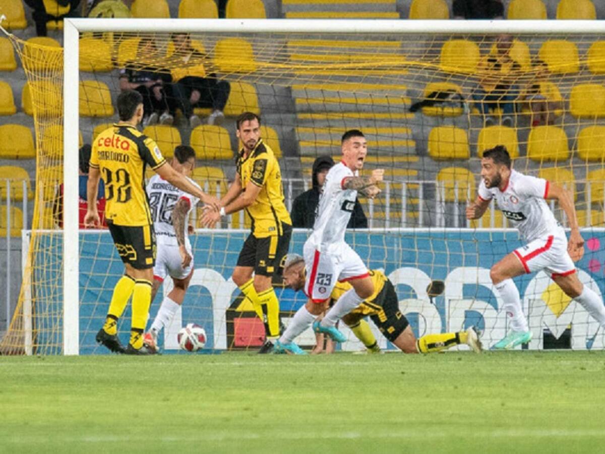 Unión La Calera dio un paso gigante para meterse en la Copa Sudamericana tras tumbar a Coquimbo en el Sánchez Rumoroso