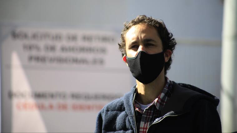 02 de Agosto de 2020/SANTIAGOFernando Larraín, Gerente de la Asociación de AFP, durante la visita al recinto donde las personas podrán ir a solicitar su 10% de manera presencial en caso de tener dificultades online
FOTO:MAURICIO MENDEZ/AGENCIAUNO