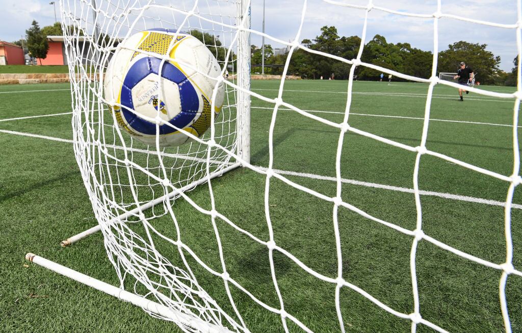 La imagen de un balón de fútbol en un entrenamiento