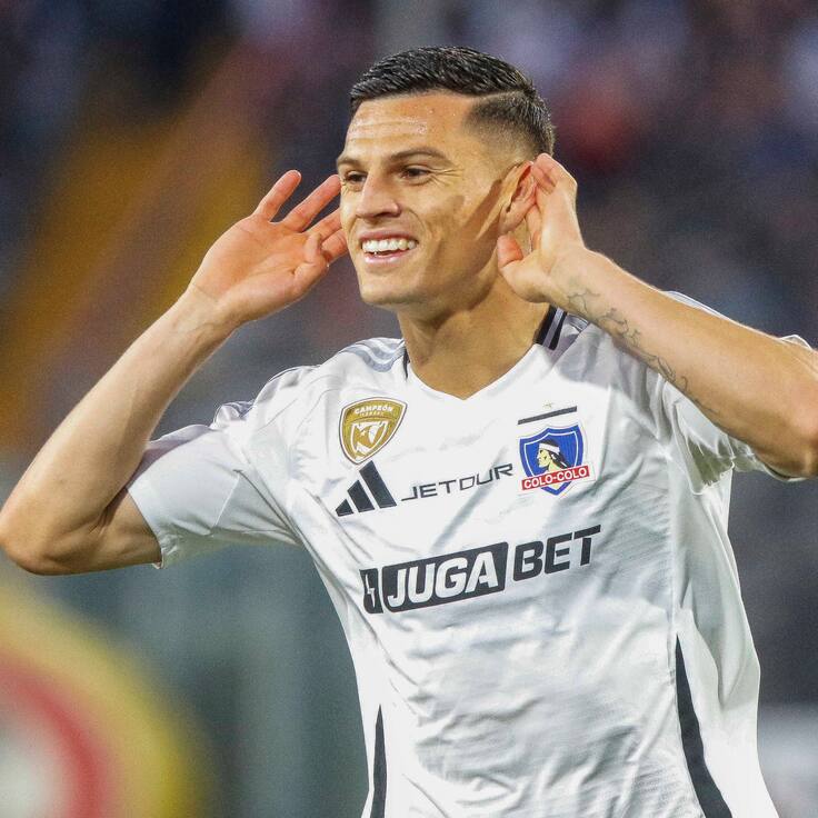 “No va a tener agua esa piscina si...”: Colo Colo fija las condiciones para una salida de Lucas Cepeda