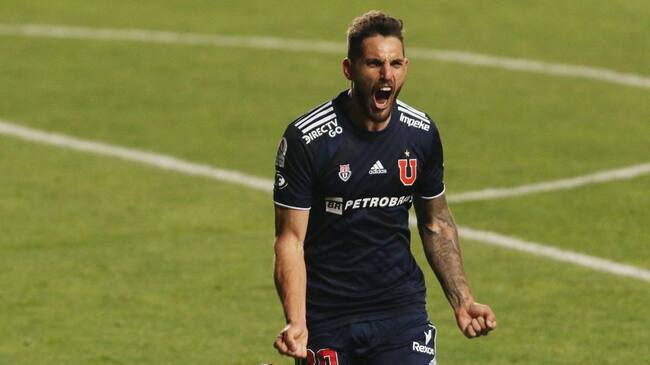 20 DE JULIO DE 2021/RANCAGUAJoaquin Larrivey en festejo de su gol y el 2-0, durante el partido por el Campeonato Nacional AFP PlanVital 2021, entre Universidad de Chile y Deportes Melipilla, disputado en el Estadio El Teniente.
FOTO: Marco Muga/AGENCIAUNO
