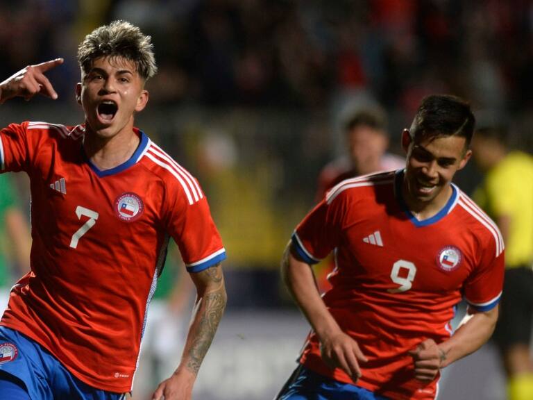 Chile tiene formación confirmada para enfrentar las semis de fútbol de Santiago 2023