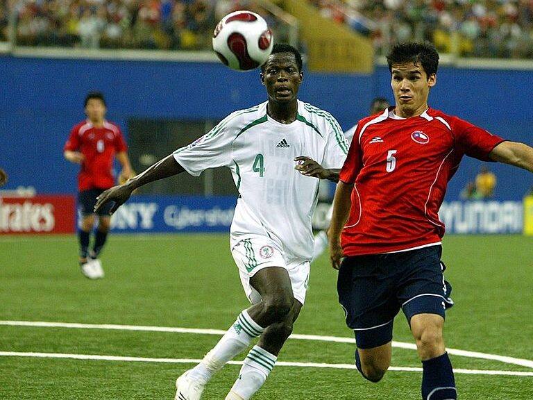Nicolás Larrondo: "Era una generación con una mentalidad muy diferente"