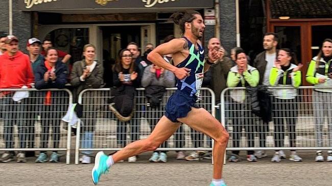 Carlos Díaz volvió a superar un récord del atletismo chileno: ahora lo logró en los 10 kilómetros