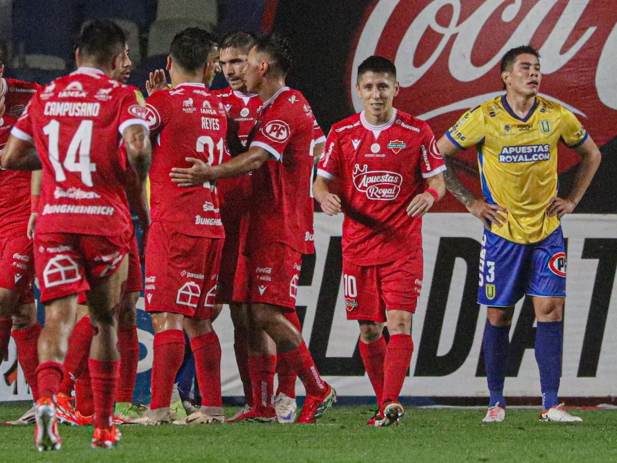 Ñublense vuelve a arrebatarle la cima del grupo a la UC en Copa de la Liga con sólido triunfo ante la UdeC