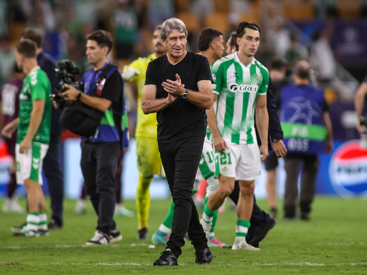 Pellegrini alza la voz ante los rumores de renovación con el Betis: “Hay una política de club y...”