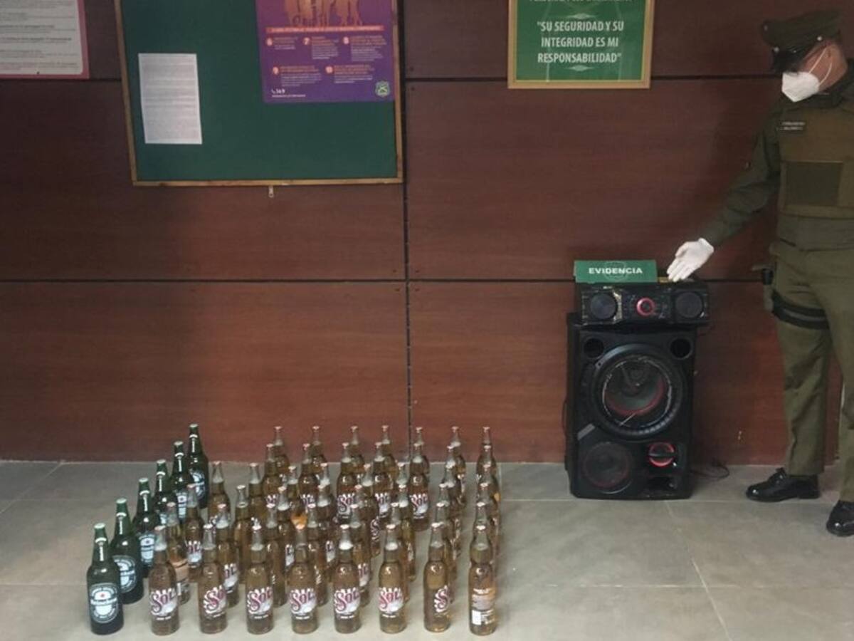 Carabineros detuvo a 10 personas en fiesta clandestina en La Florida durante la madrugada de este domingo