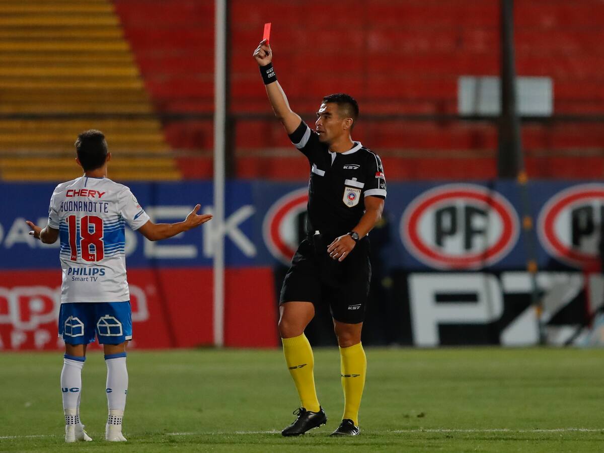 Diego Buonanotte recibió dos partidos de castigo tras su expulsión ante Unión Española