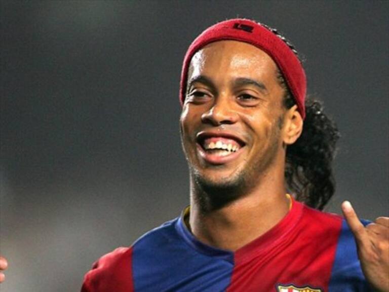 Ronaldinho publicó sus mejores bailes y celebraciones como jugador