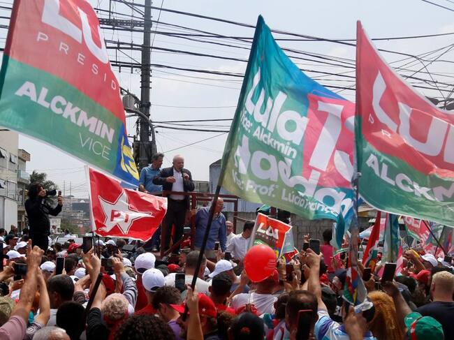 Lula Da Silva en campaña en Sao Mateus de Sao Paulo