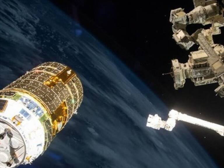 NASA y Roscosmos abren investigación por fuga de presión en nave espacial Soyuz