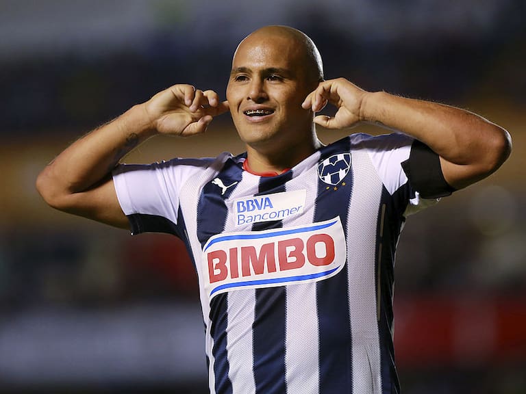 Oficial: Humberto Suazo se transformó en refuerzo de la filial de Rayados de Monterrey
