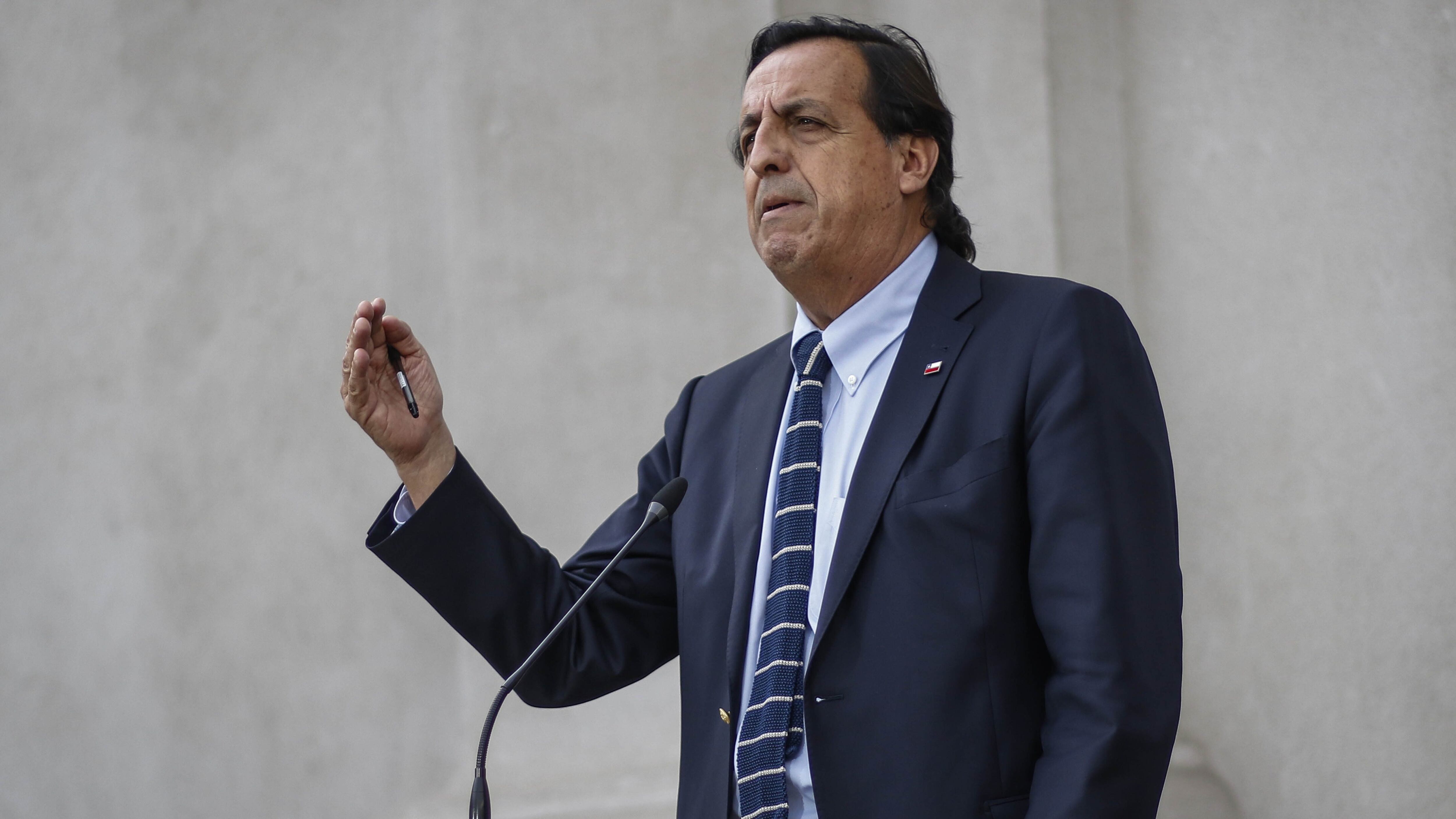 Víctor Pérez, ministro del Interior y Seguridad Pública