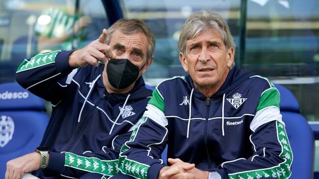 Ayudante de Pellegrini desató su ira contra jugadores del Real Betis: "No vamos a hacer un papelón"