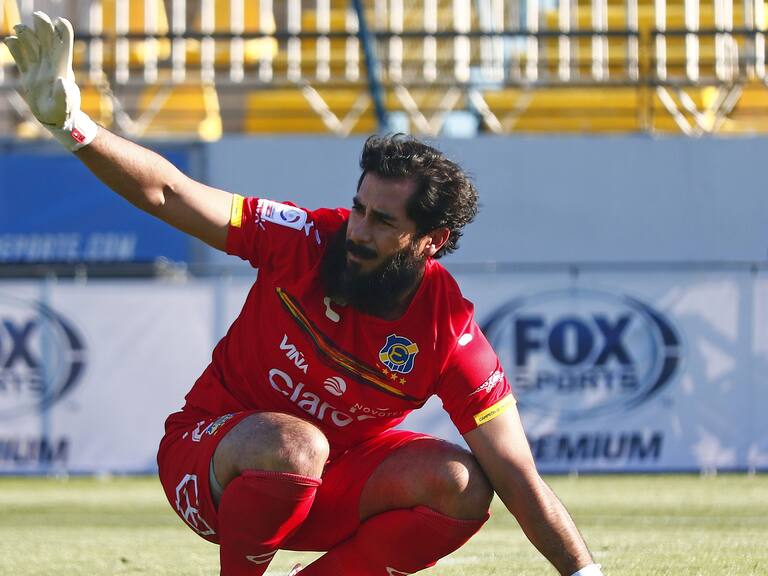 Johnny Herrera no descarta el retiro: «Depende de lo que converse con los dirigentes y la familia»