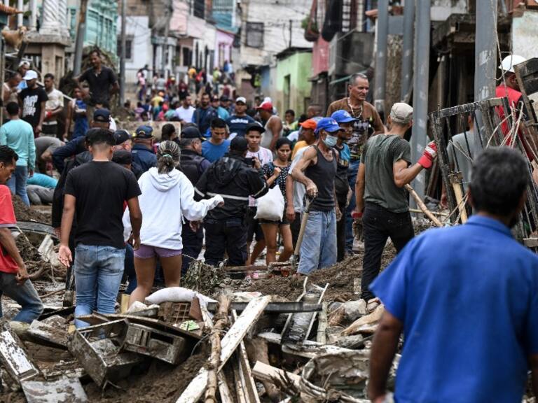 Aluvión en Venezuela deja a 22 muertos y 52 desaparecidos tras intensas lluvias