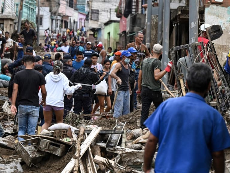 Aluvión en Venezuela deja a 22 muertos y 52 desaparecidos tras intensas lluvias