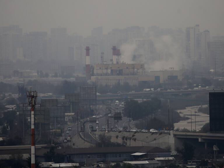 Orrego responsabilizó al gobierno por mala calidad del aire