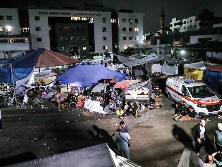 Israel protagoniza bombardeos contra dos hospitales en Gaza pese a advertencia de EE.UU.