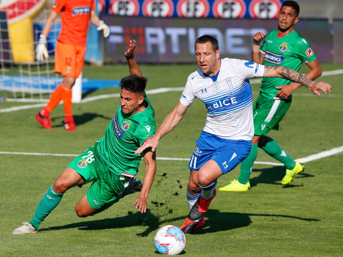 EN VIVO | Audax Italiano y la UC le dan el cierre la jornada de domingo del fútbol chileno