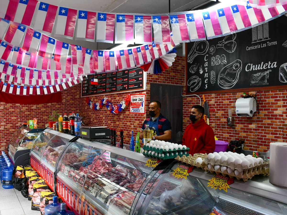 Fiestas Patrias 2025: ¿Qué está abierto el 18 y 19 de septiembre durante los feriados irrenunciables?