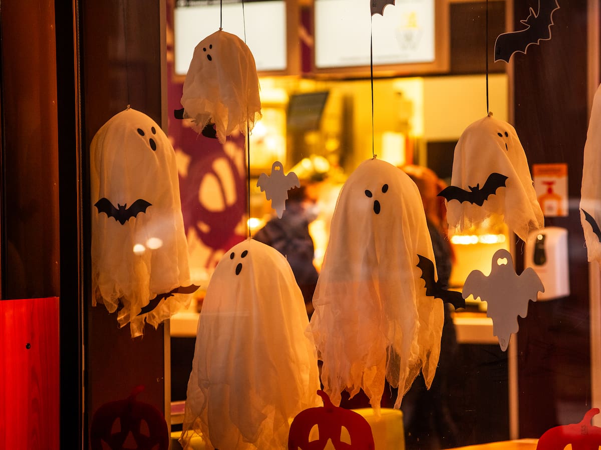 Informe revela cuánto gastan las familias durante la semana de Halloween en Chile
