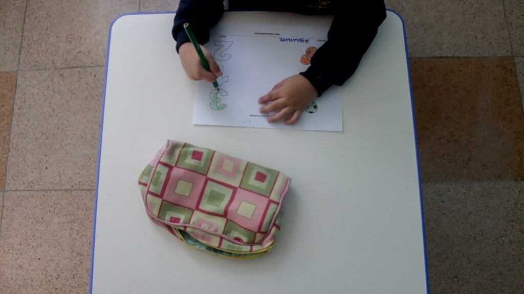 Récord de contagios en Israel no impedirá el comienzo del año escolar
Escuela John F Kennedy de Chiguayante reabre sus puertas para los y las estudiantes de Pre basica para la presencialidad de sus clases, durante el estado de catastrofe de la pandemia covid-19
FOTO: CAMILO CASTRO / AGENCIAUNO