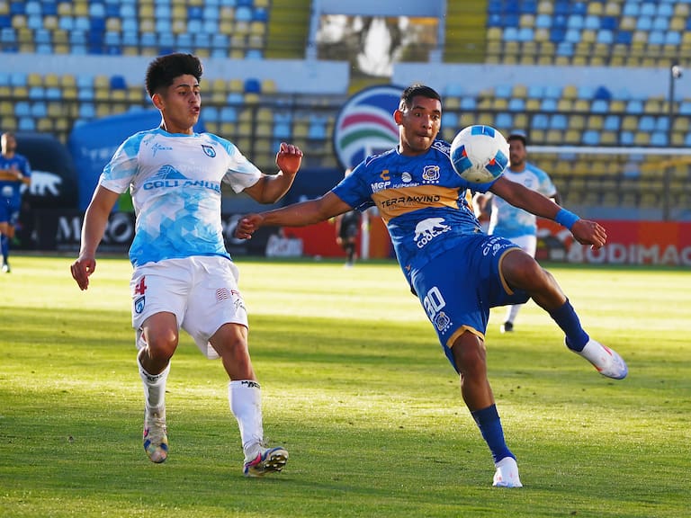 Los gritos que sirvieron de poco en un vacío Sausalito: el lado B de la victoria de Deportes Iquique sobre Everton