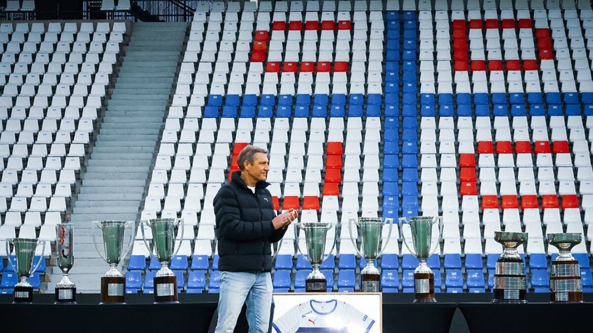 @Cruzados