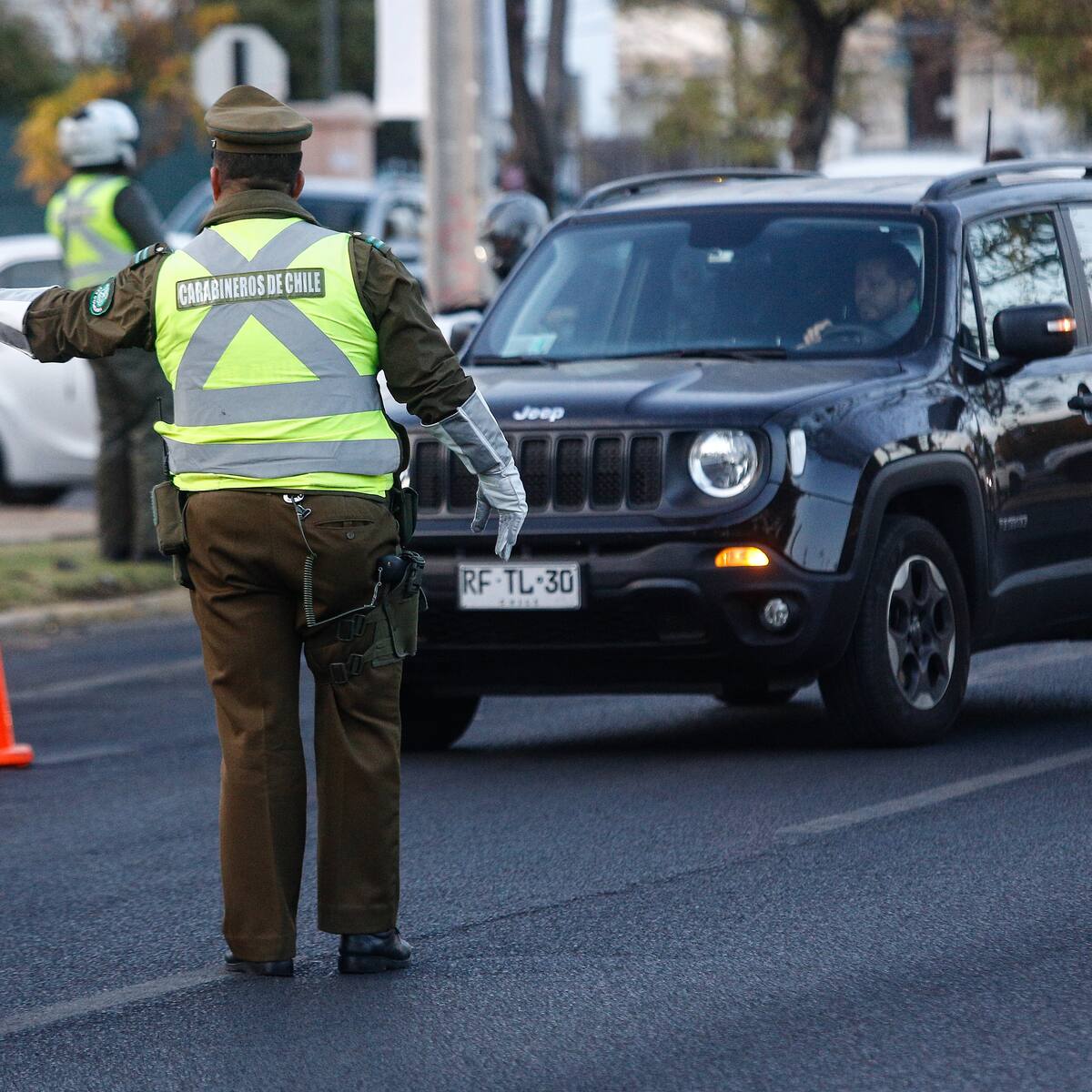 Alerta ambiental en la región Metropolitana: qué vehículos no pueden circular hoy lunes 2 de junio por la restricción vehicular