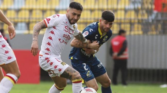 "No le deseo a ningún equipo que lo cag... como a nosotros": la impotencia de Sebastián Leyton tras polémicos cobros de Garay