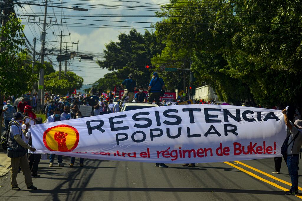 Manifestación en contra de Nayib Bukele en la ciudad de San Salvador