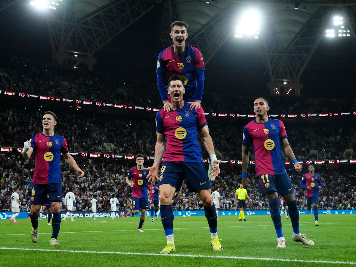 Barcelona tumba al Real Madrid con una goleada y se corona campeón de la Supercopa de España