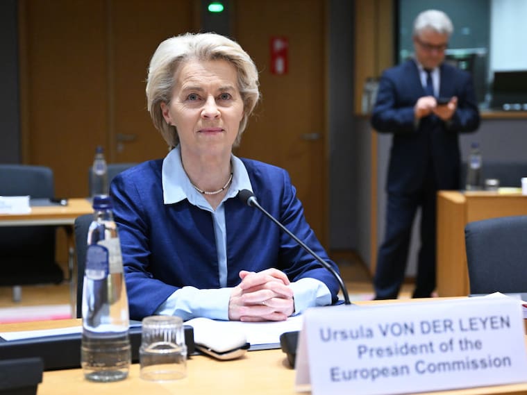 La titular de la Comisión Europea, Ursula Von Der Leyen, en una cita de la comunidad europea en la ciudad de Bruselas en Bélgica.