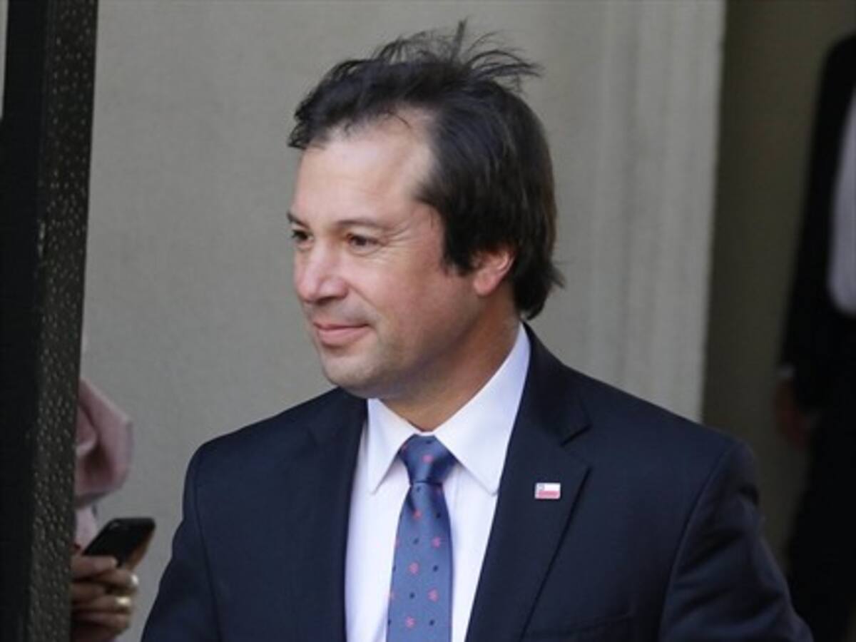 Ministro de Economía: «Nos hemos enceguecido con las grandes cifras de crecimiento»