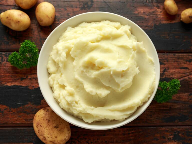 Afamado cocinero revela el secreto para que el puré de papa quede “cremoso”