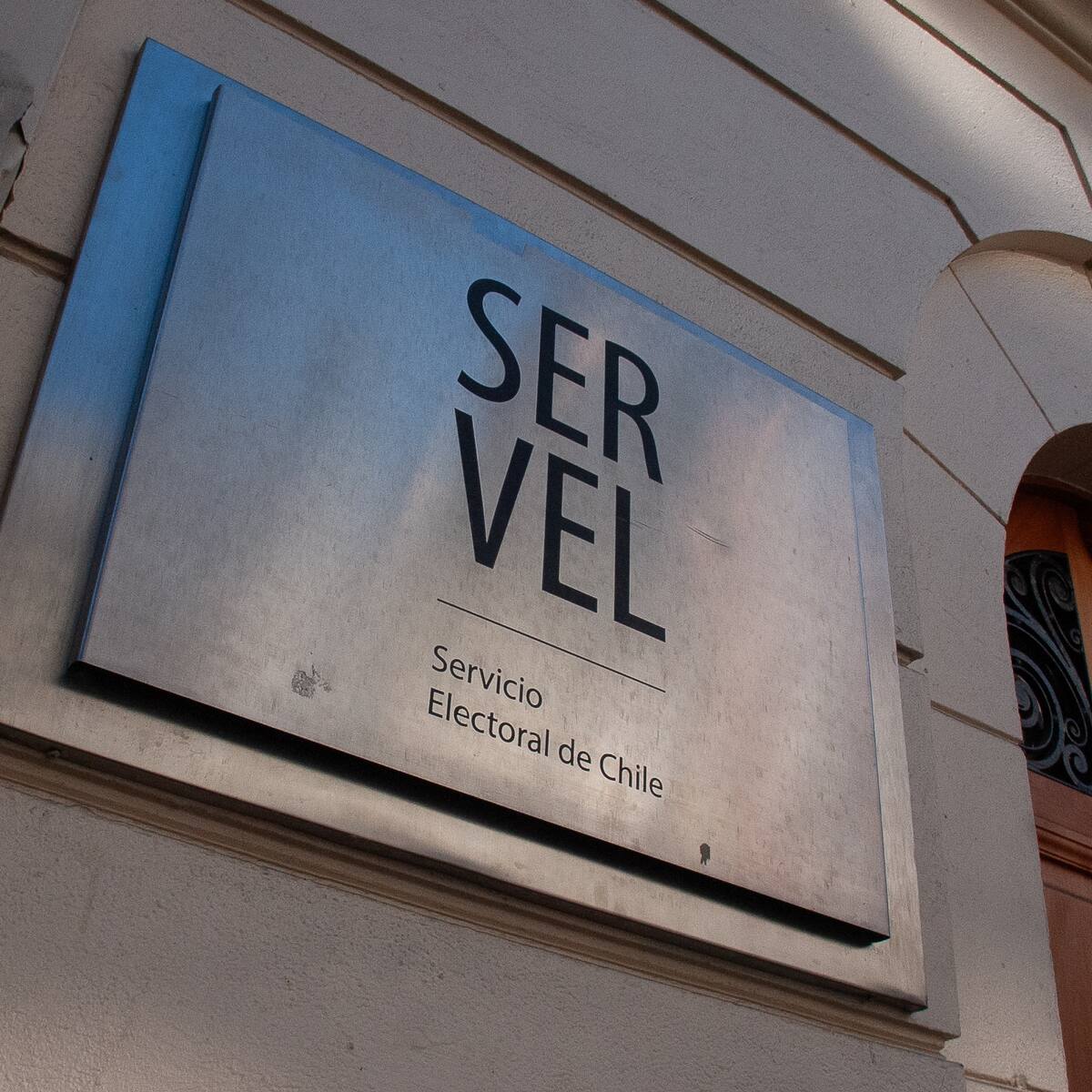 Elecciones 2025 dejan fuera a 13 colectividades: Servel confirma disolución por bajo rendimiento electoral