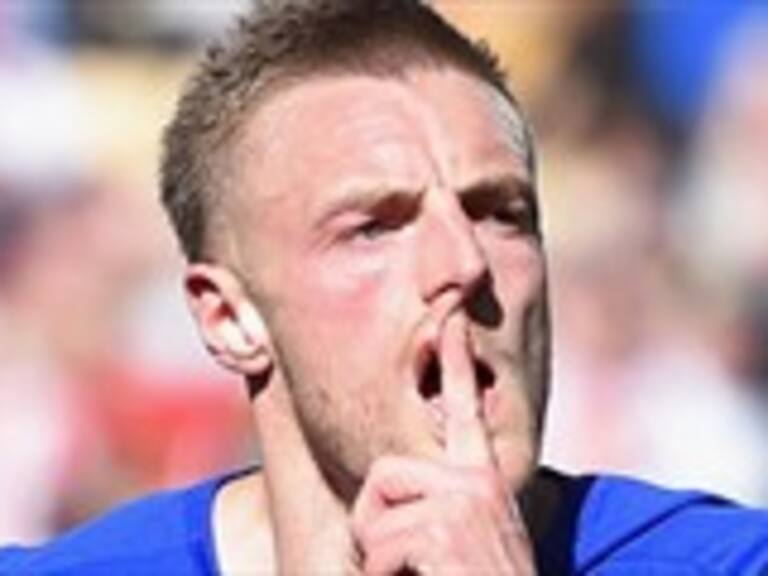 Vardy se burló de un delantero del Tottenham tras título del Leicester