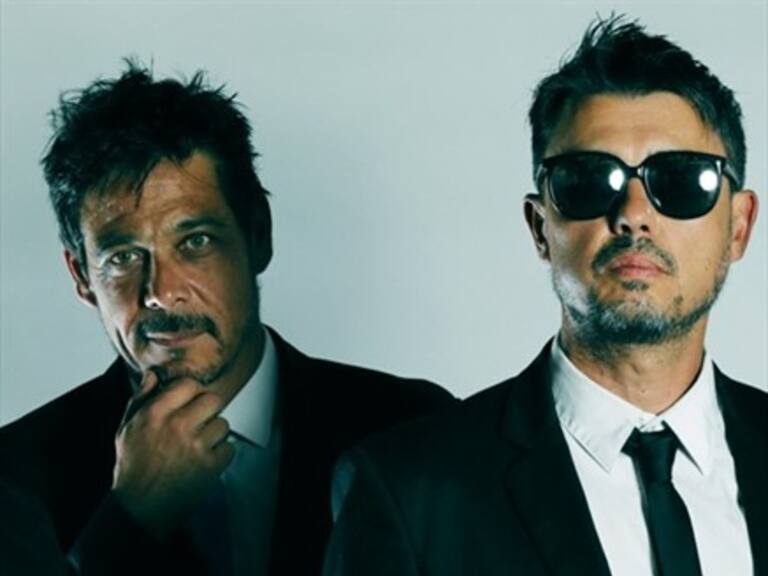 Músicos de Javiera y Los Imposibles y ex Lucybell lanzan primer disco de PolitBuró, su nueva banda