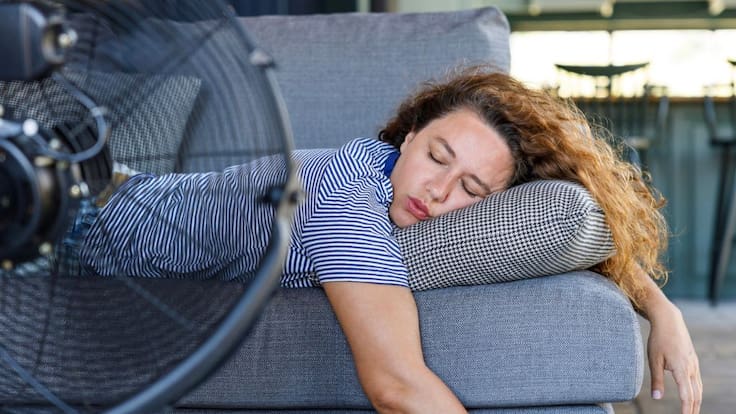 Calor extremo en Chile: este es el error común que muchos hacen para dormir mejor, pero que podría afectar tu salud