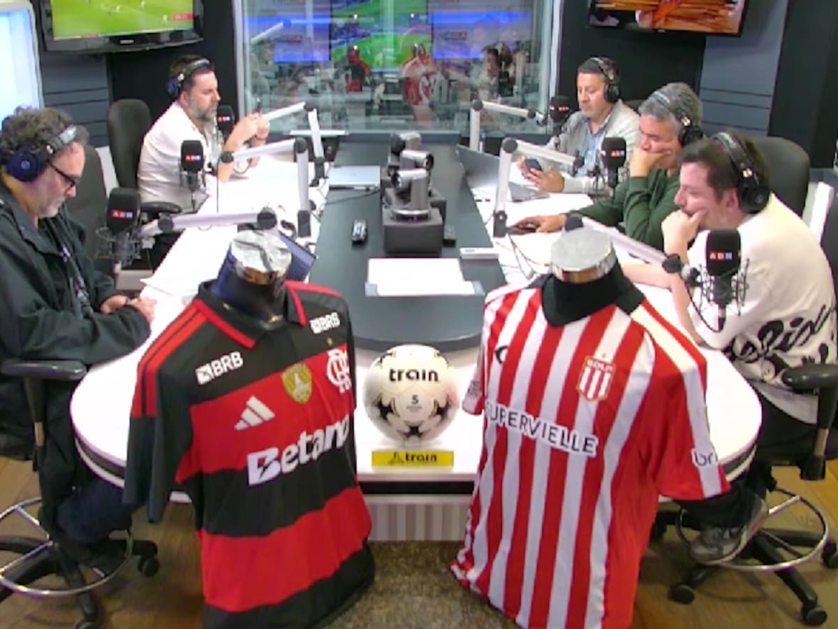 Los Tenores, entre la negativa de Vozinha a viajar al Balón de Oro y la conversación con Guillermo Farré, DT de Palestino