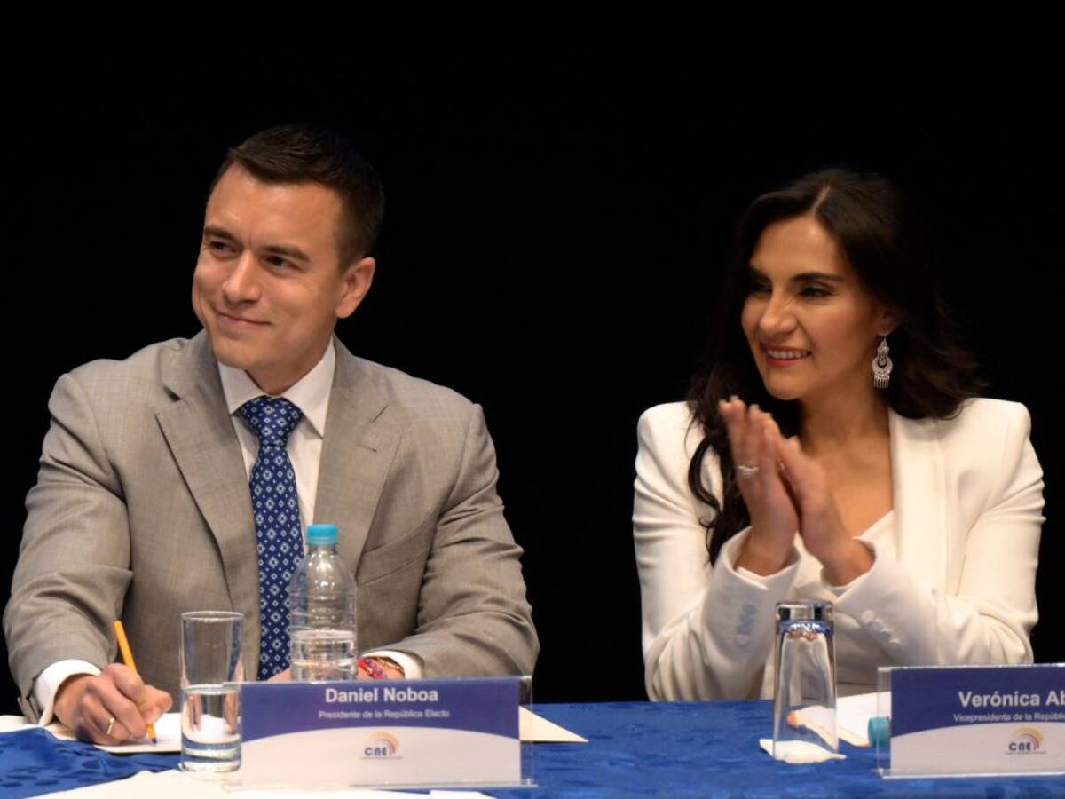 Vicepresidenta de Ecuador cerca de ser formalizada por la fiscalía en caso de corrupción
