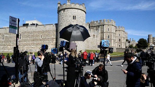 Castillo de Windsor, mujer protestó en topless en funeral de príncipe Felipe