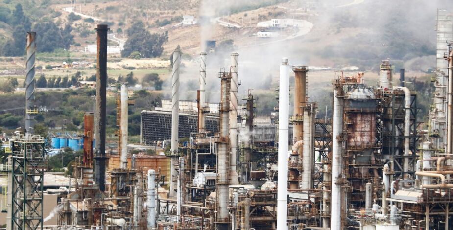 Fenatrasub dispara contra ENAP en medio de la paralización
